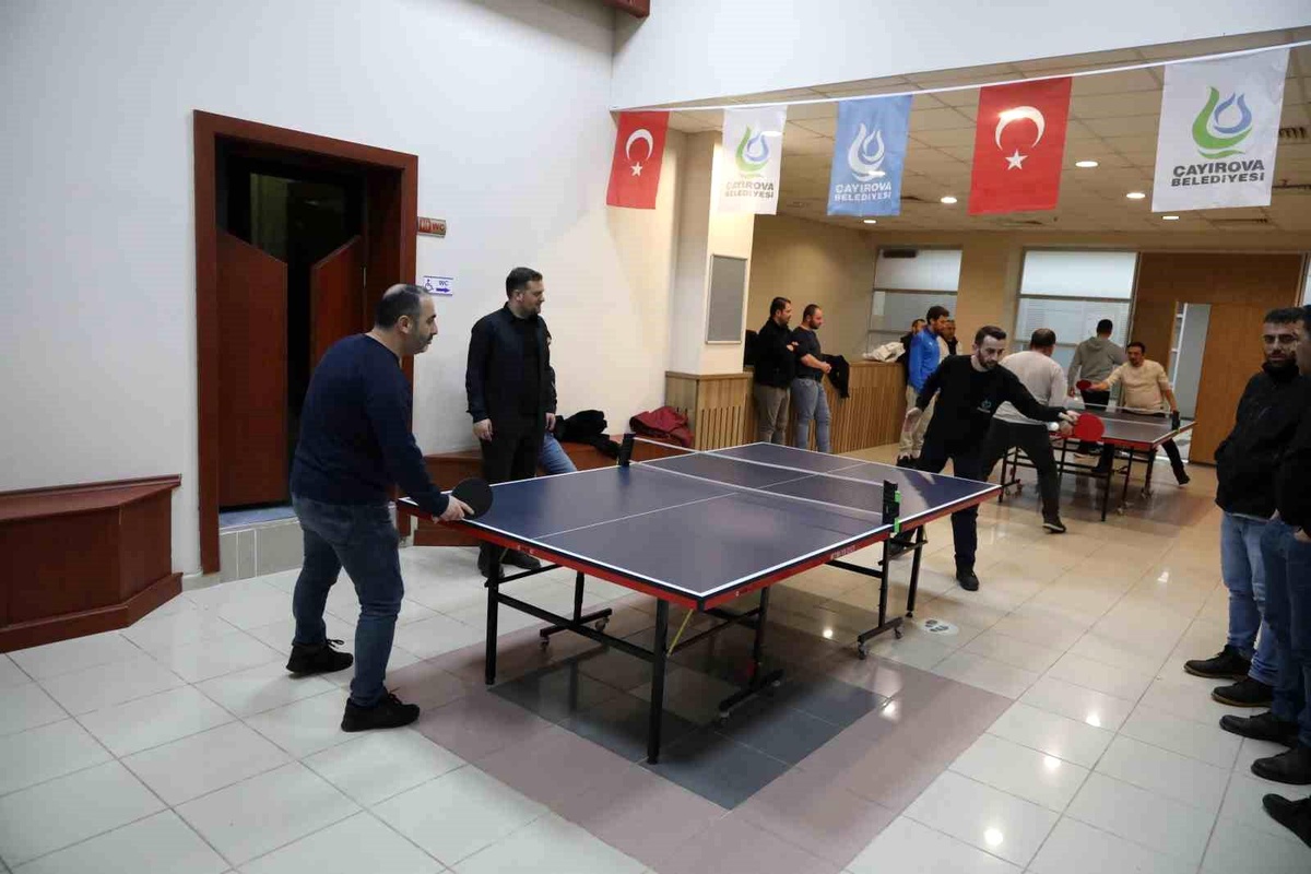 Çayırova Belediyesi Birimler Arası Masa Tenisi Turnuvası Devam Ediyor