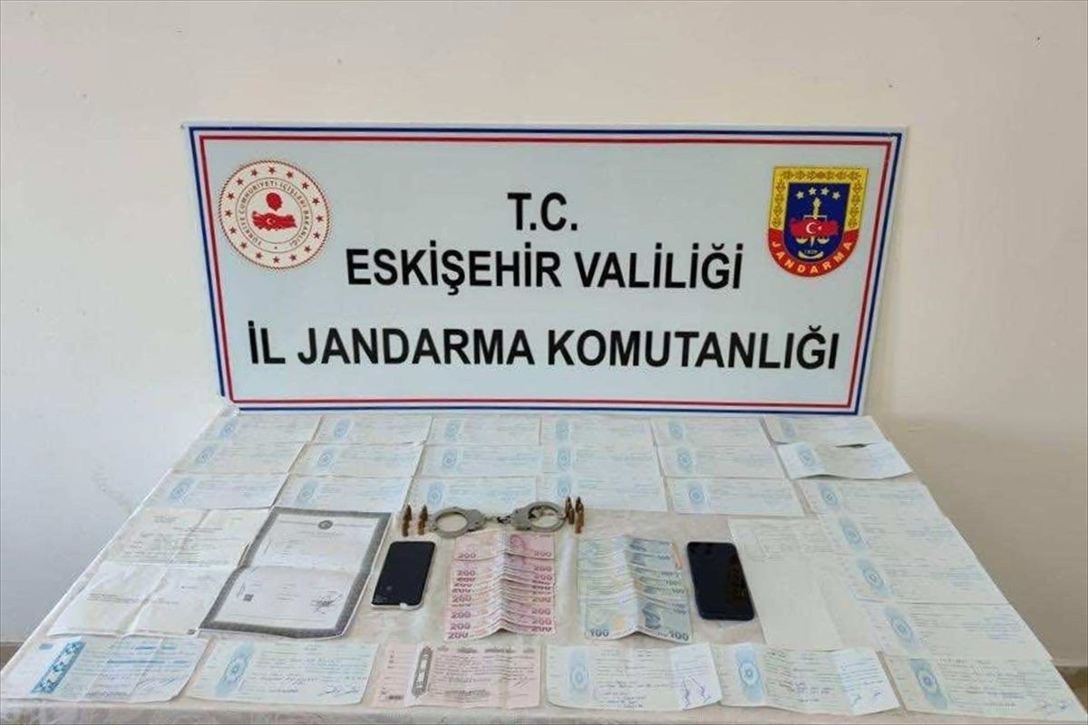 Eskişehir\'de Tekinler suç örgütüne kara para aklama operasyonu