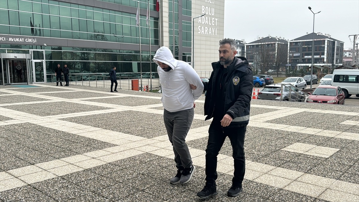 Bolu\'da Apartmandan Hırsızlık Yapan Şüphelilere Ev Hapsi Cezası