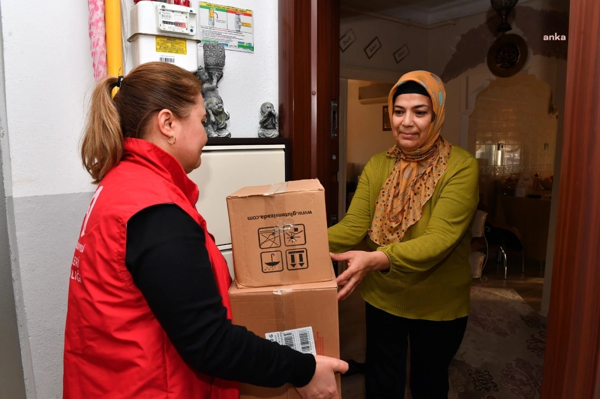 Mersin Büyükşehir Belediyesi Çölyak Hastalarına Destek Projesi ile Gıda Yardımı Yapıyor