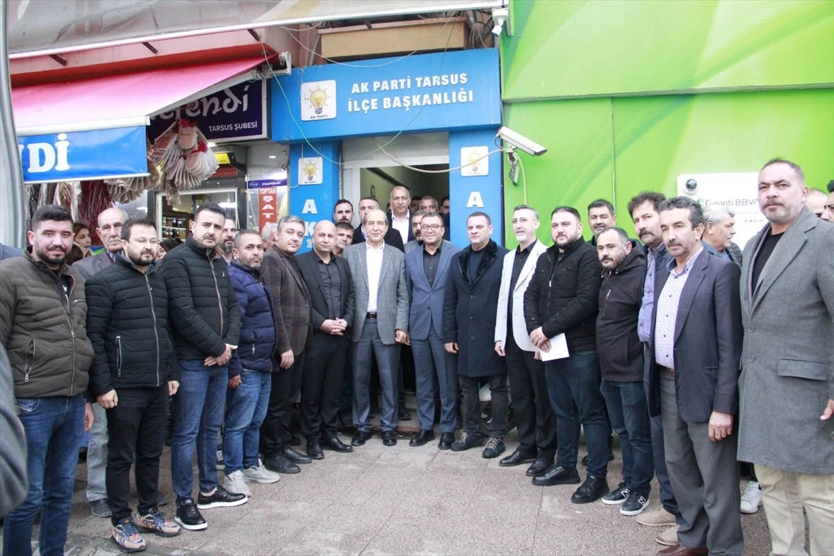Cumhur İttifakı\'nın Tarsus Belediye Başkan Adayı Mahmut Tat, AK Parti İlçe Başkanlığına Ziyarette Bulundu
