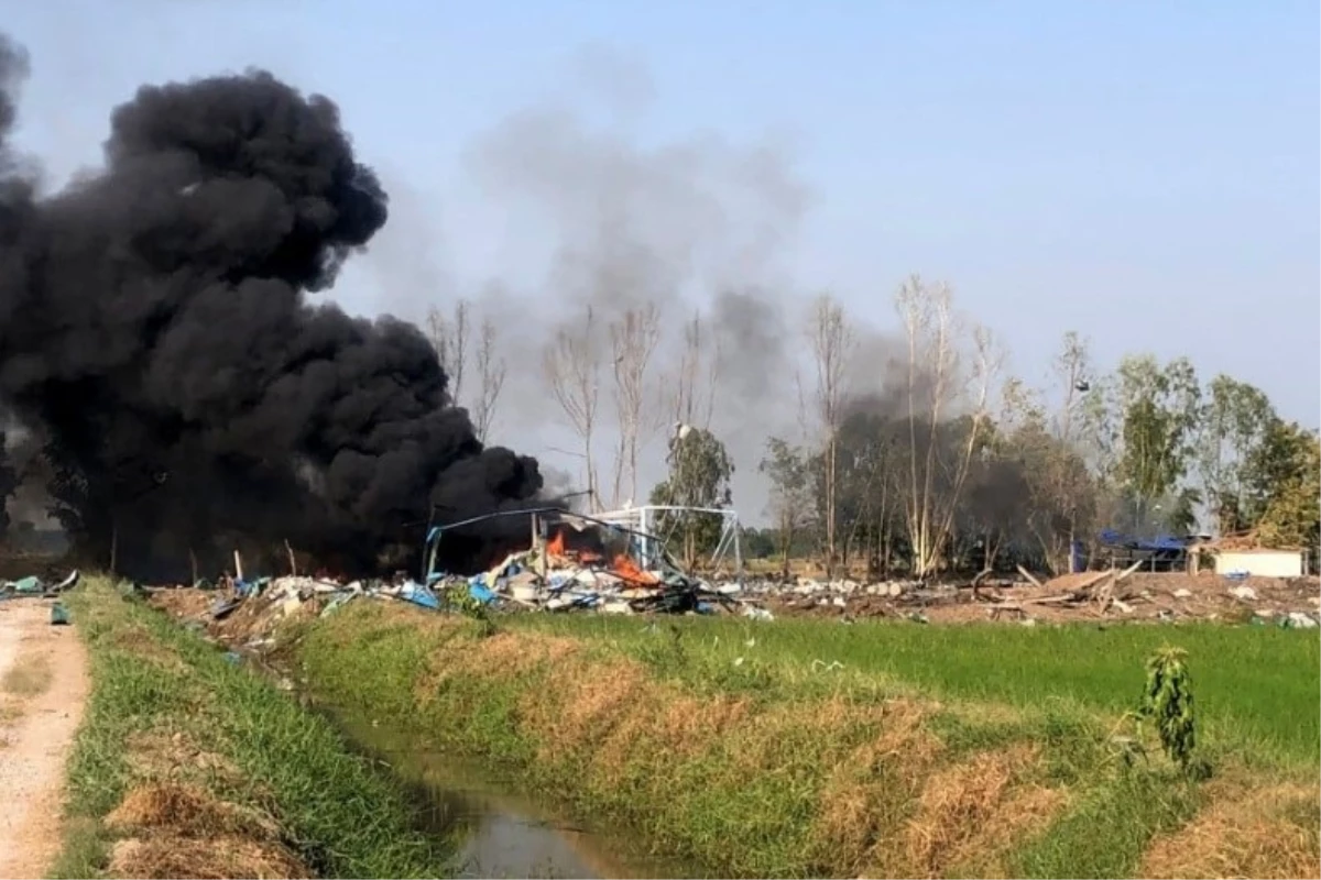 Tayland\'da Havai Fişek Fabrikasında Patlama: En Az 18 Ölü