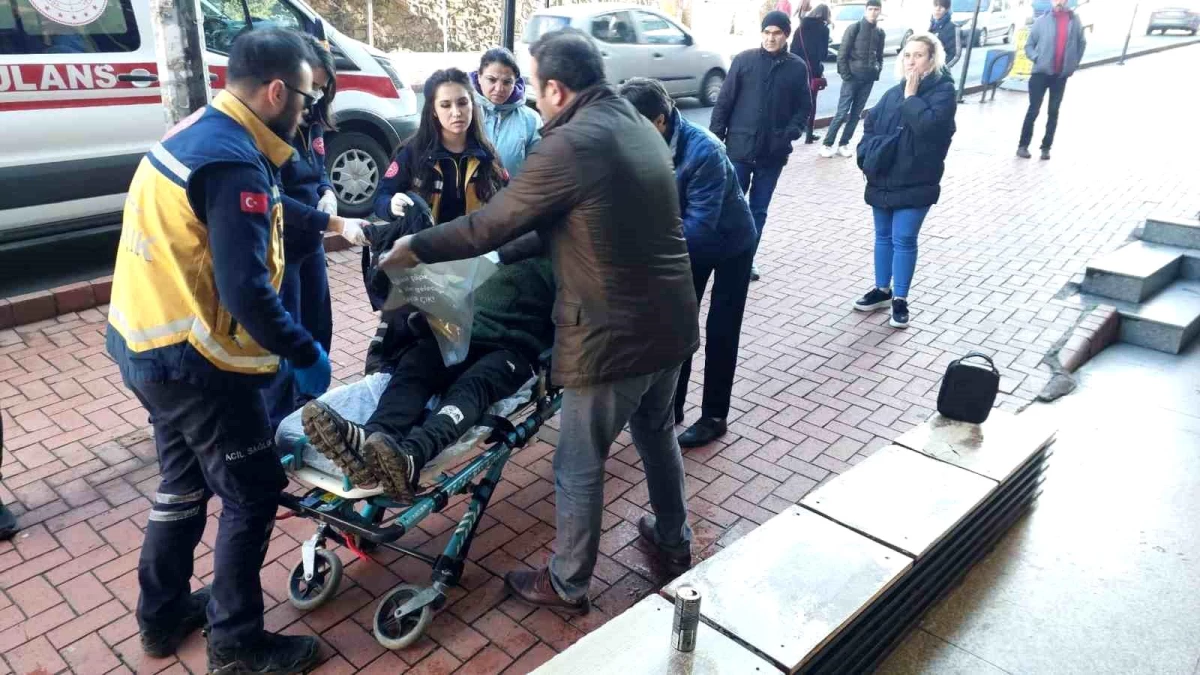 Zonguldak\'ın Ereğli ilçesinde bir adam enerji içeceği içtikten sonra fenalaştı