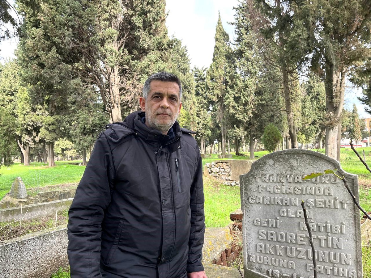 Trak Vapuru Şehitlerinin Kabirleri İlgisizlikten Harap Halde