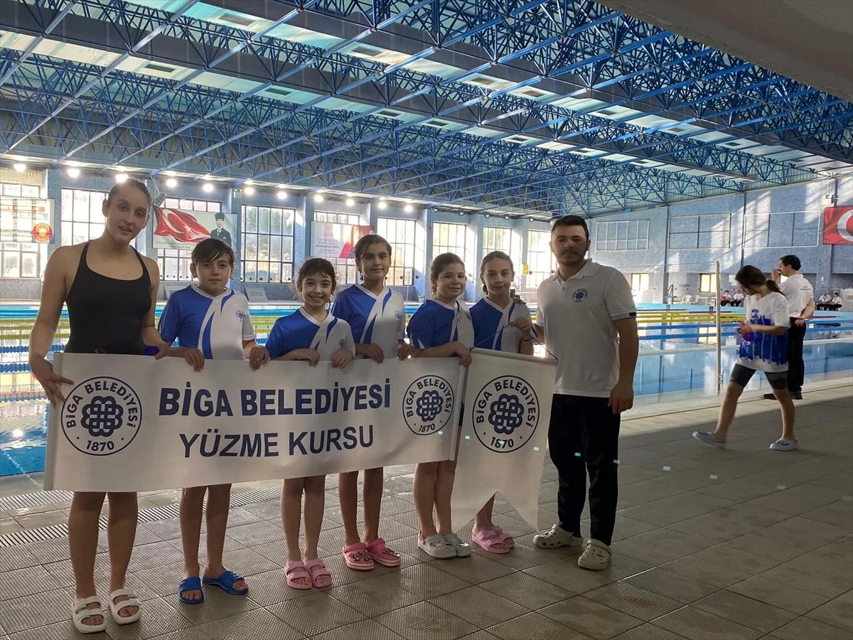 Bigalı Sporcular Çanakkale Yüzme Yarışlarında Başarılı Oldu