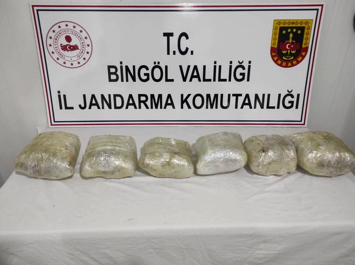 Bingöl\'de 4 kilo uyuşturucu ele geçirildi, 2 kişi gözaltına alındı