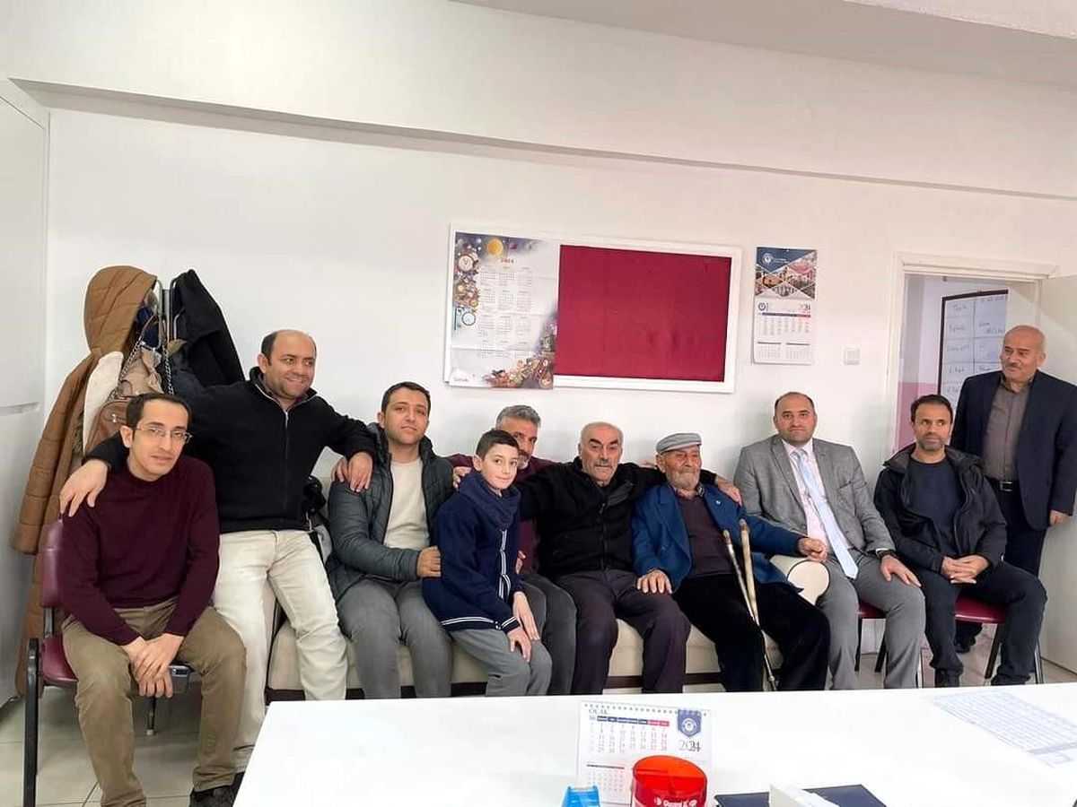 Çorum\'un Alaca ilçesinde emekli öğretmenlere vefa yemeği düzenlendi
