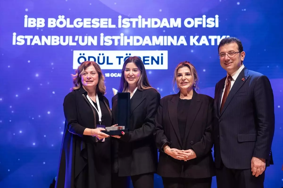 İBB Bölgesel İstihdam Ofisi İstanbul\'un İstihdamına Katkı Ödül Töreni Düzenlendi