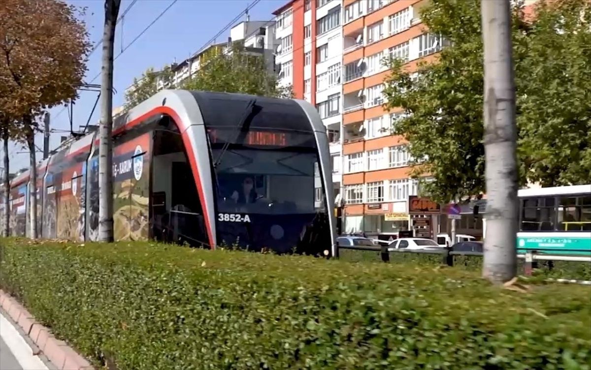 Kayseri Tramvaylarında Ücretsiz İnternet Hizmetine Yoğun İlgi