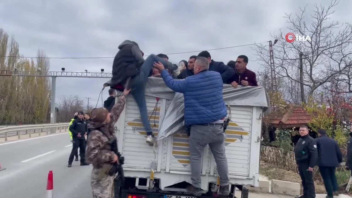 Kırklareli\'nde göçmen kaçakçılığı yapan sanıklara hapis ve para cezası