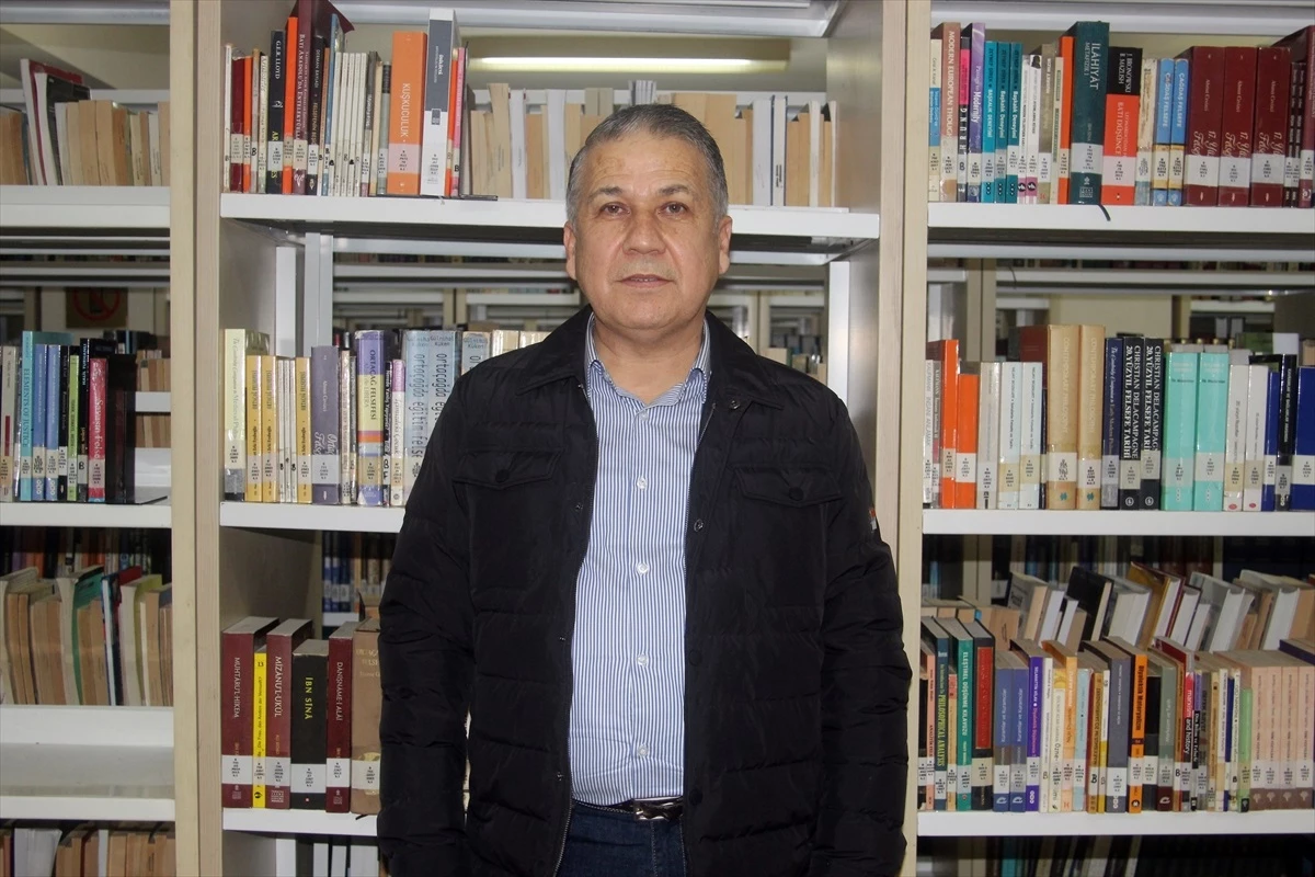 Mersin Üniversitesi Rektörü Öğrencilerle Buluştu
