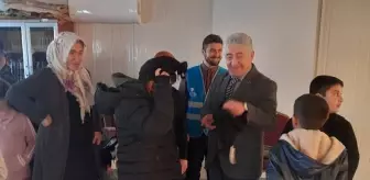 Depremzedelere Kışlık Kıyafet Yardımı