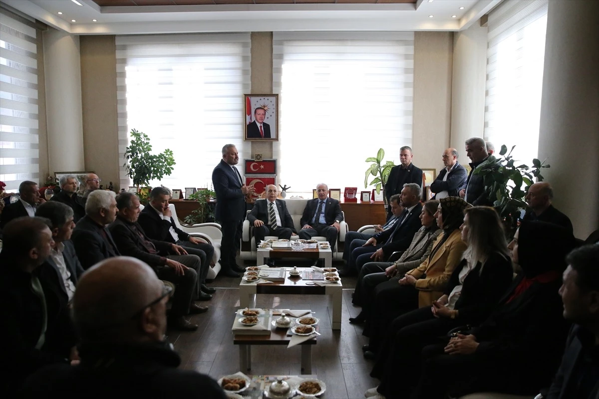 AK Parti Muğla Büyükşehir Belediye Başkan Adayı Aydın Ayaydın, Muğla ilçelerini ziyaret etti