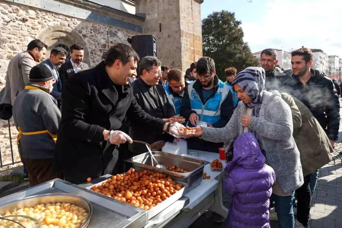 Uşak Belediye Başkanı Mehmet Çakın, seçim çalışmalarına başladı