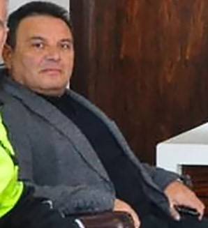 Cinnet getiren polis, karısını ve kızını silahla öldürüp intihar etti