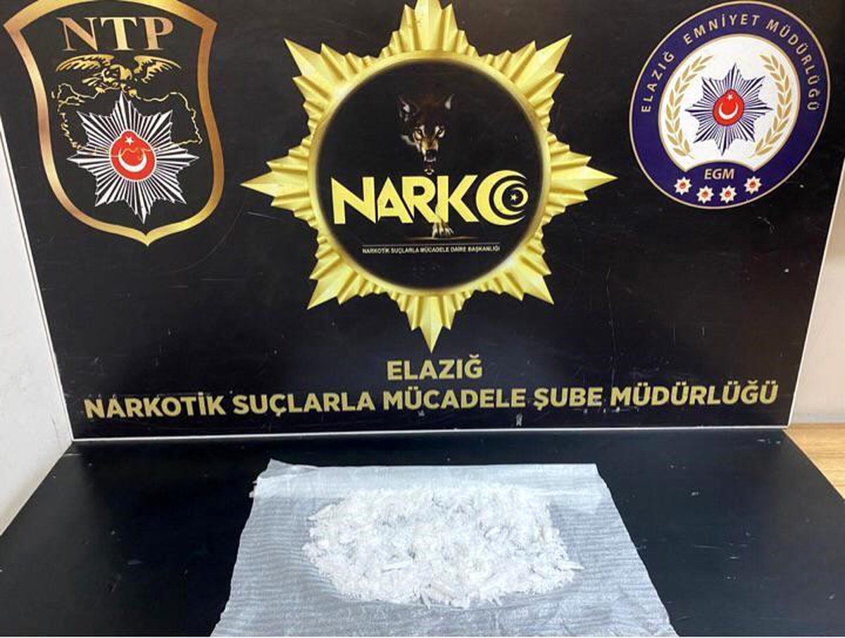Elazığ\'da Asayiş Uygulamasında Metamfetaminle Yakalanan Zanlı Tutuklandı