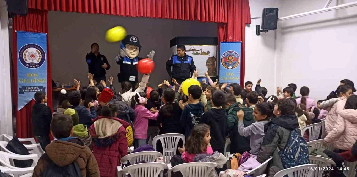 Eskişehir\'de Polislerden Çocuklara Özel Eğitim