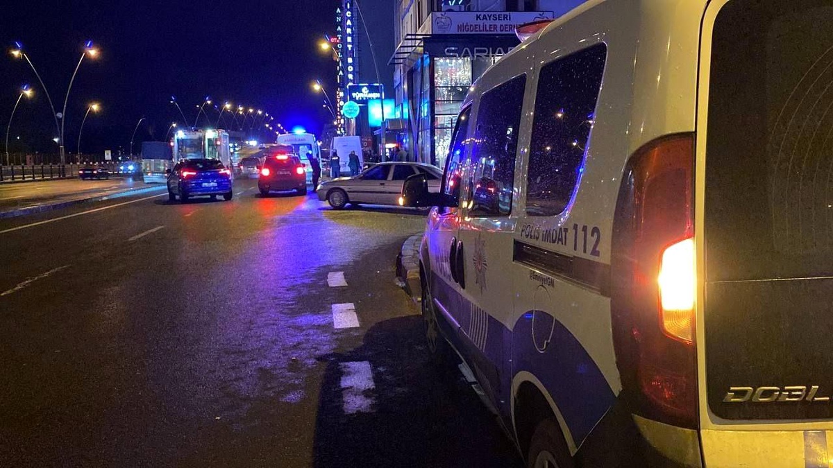 Kayseri\'de Tartıştığı Adamı Yaralayan Şahıs Kendini Vurarak Hayatını Kaybetti