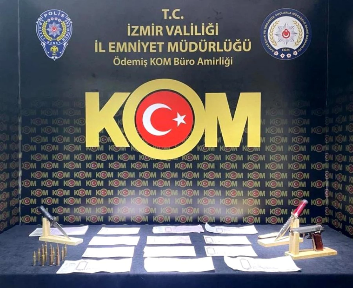 İzmir\'de Tefecilik Yapan 7 Şüpheli Gözaltına Alındı