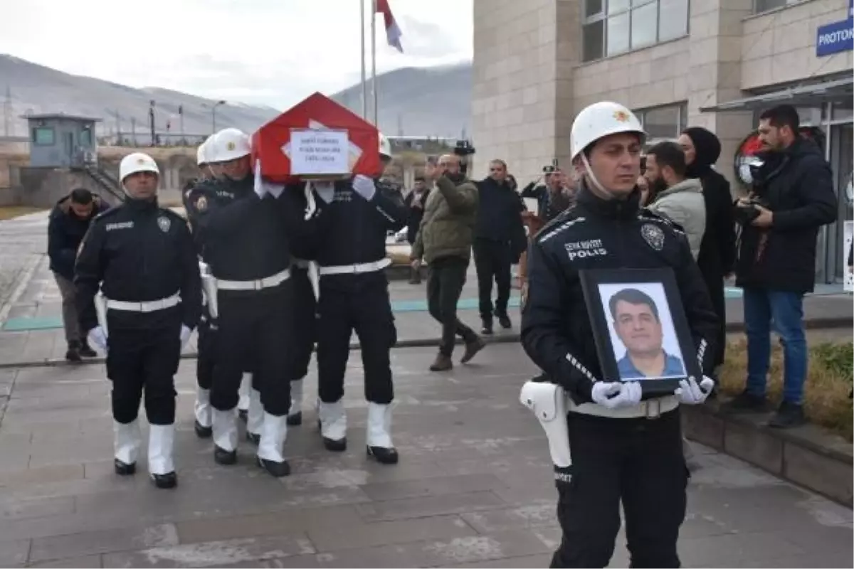 Niğde\'de Polis Memurunun Cenazesi Memleketine Gönderildi