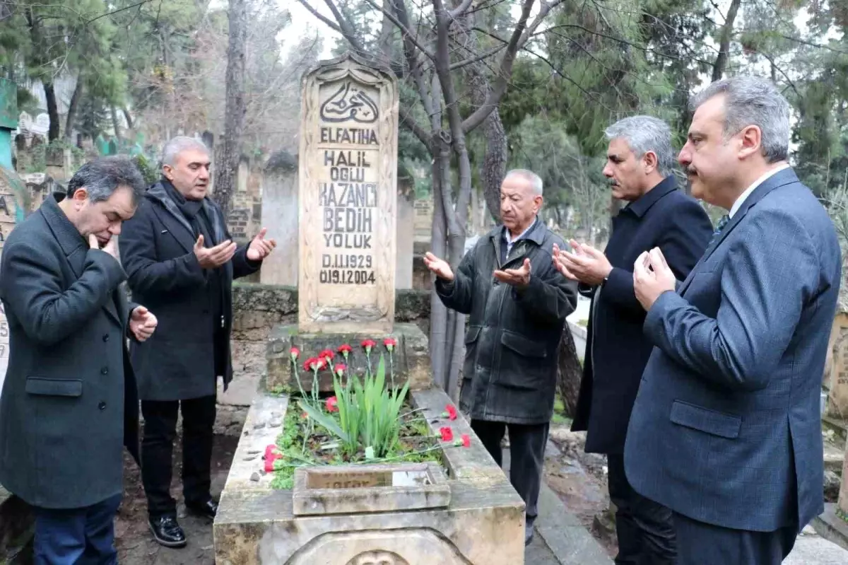 Şanlıurfa\'nın önemli gazelhanlarından Kazancı Bedih vefatının 20. yıldönümünde anıldı