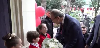 Kocaeli'de 437 bin 638 öğrencinin karne sevinci