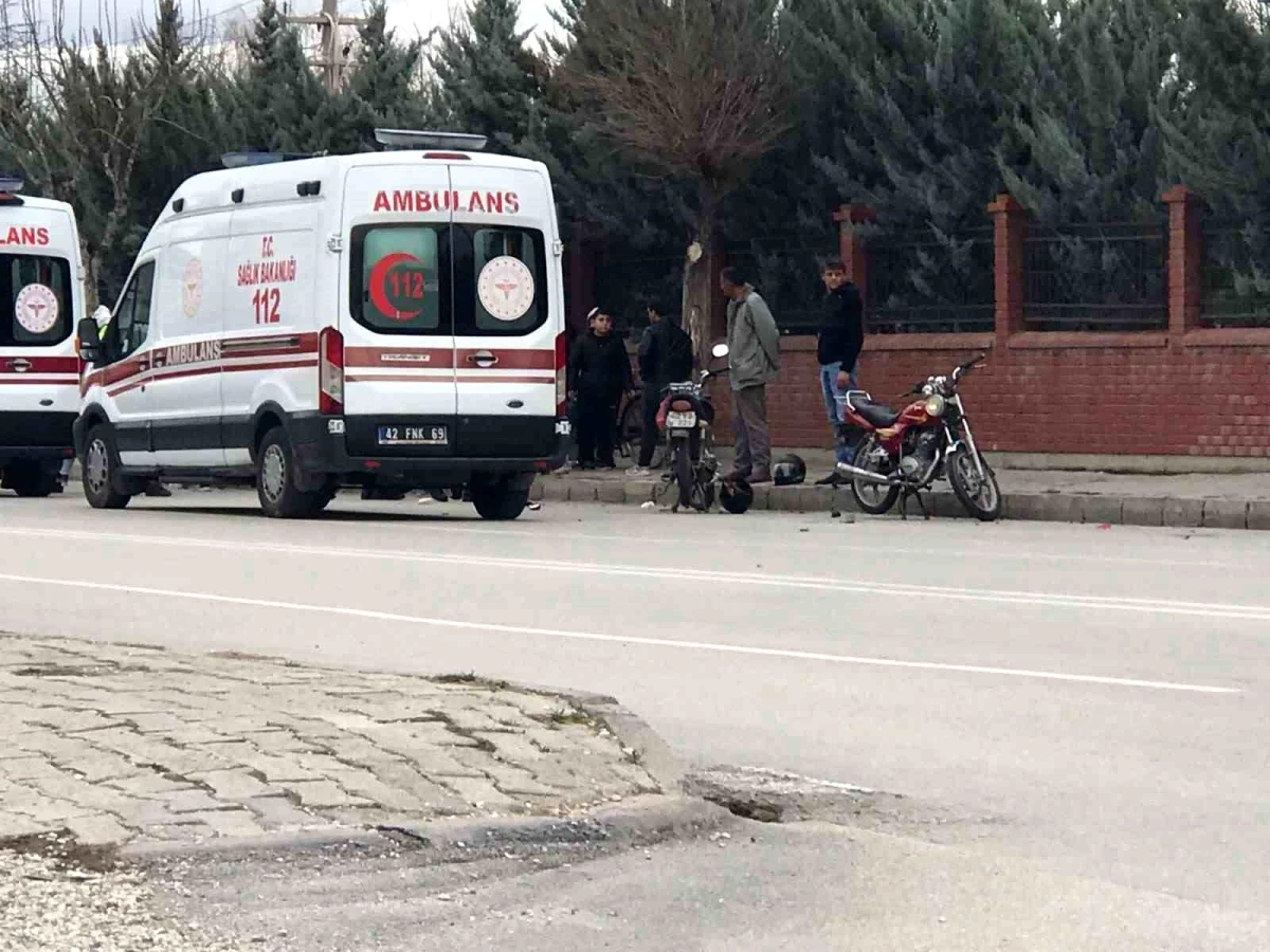 Konya Ereğli\'de Motosiklet Kazası: 3 Yaralı