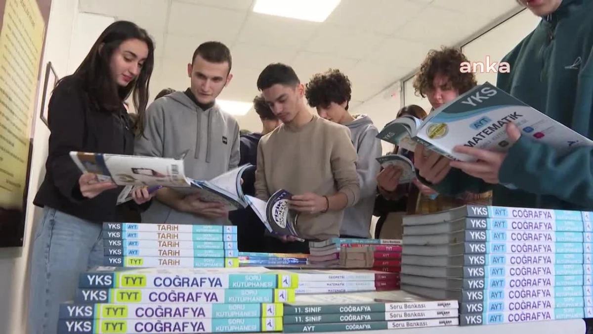 Konyaaltı Belediyesi\'nin Atıl Kitap Kampanyası Gençlere Ulaşıyor