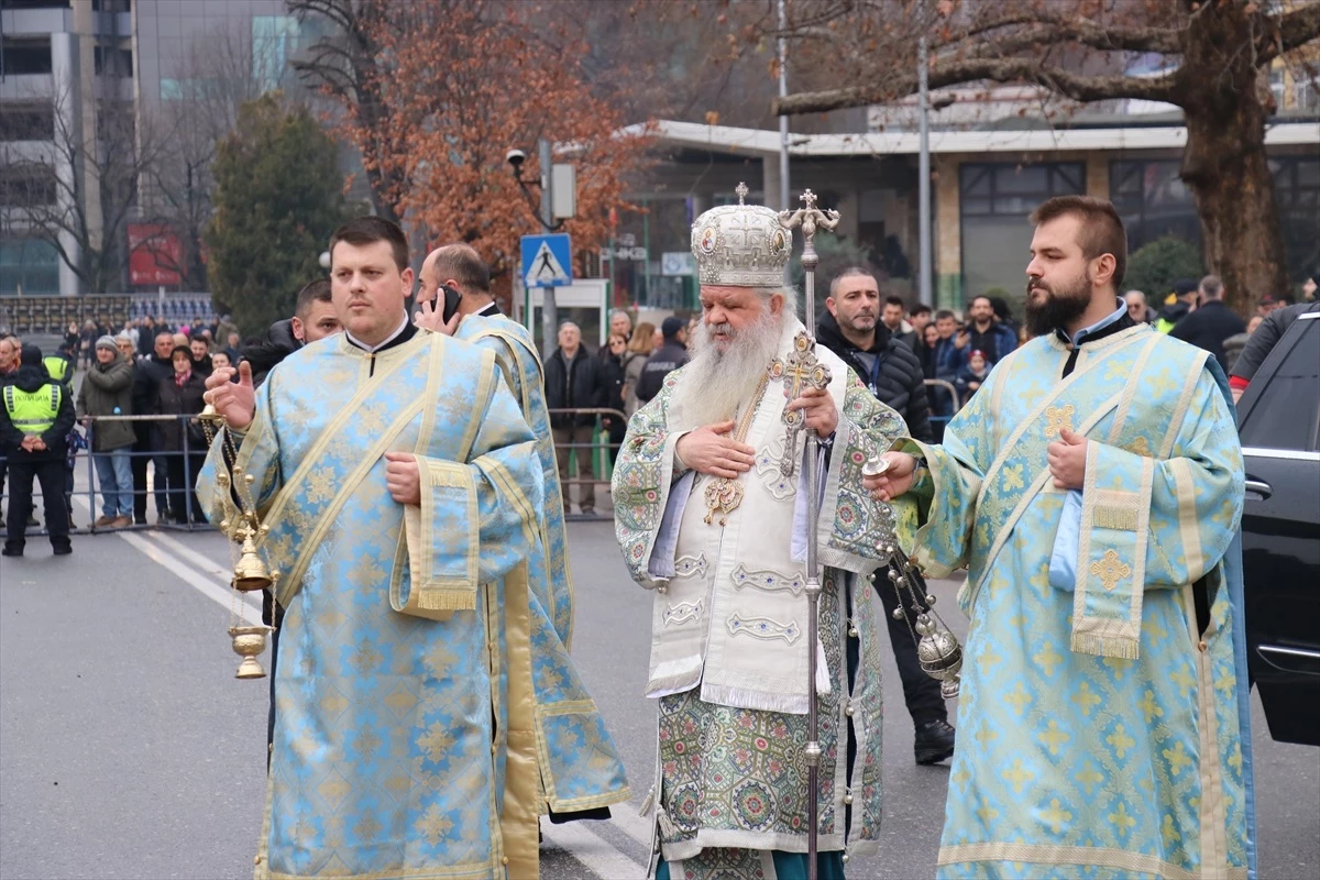 Kuzey Makedonya\'da Epifani Bayramı kutlamaları renkli görüntülere sahne oldu