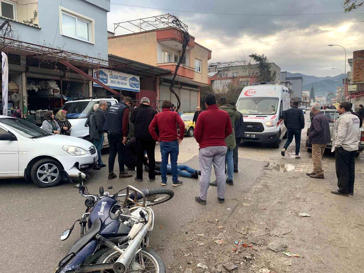 Osmaniye\'de motosiklet ile otomobil çarpıştı: 1 yaralı