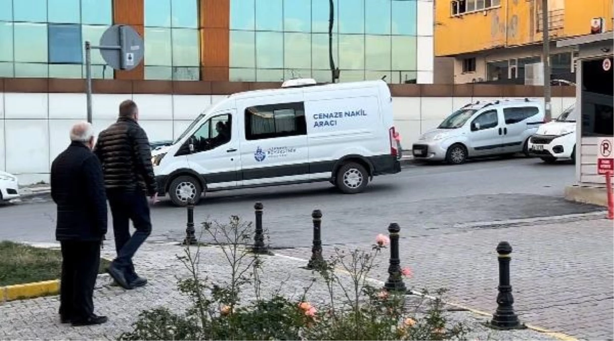 Sancaktepe\'de Avukat Fatih Gürbüz Karakoyunlu\'nun cenazesi ailesi tarafından teslim alındı