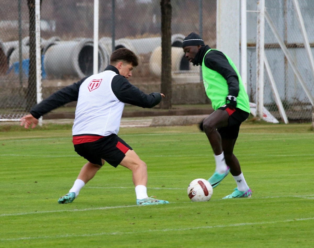 EMS Yapı Sivasspor, Gaziantep FK maçının hazırlıklarına başladı