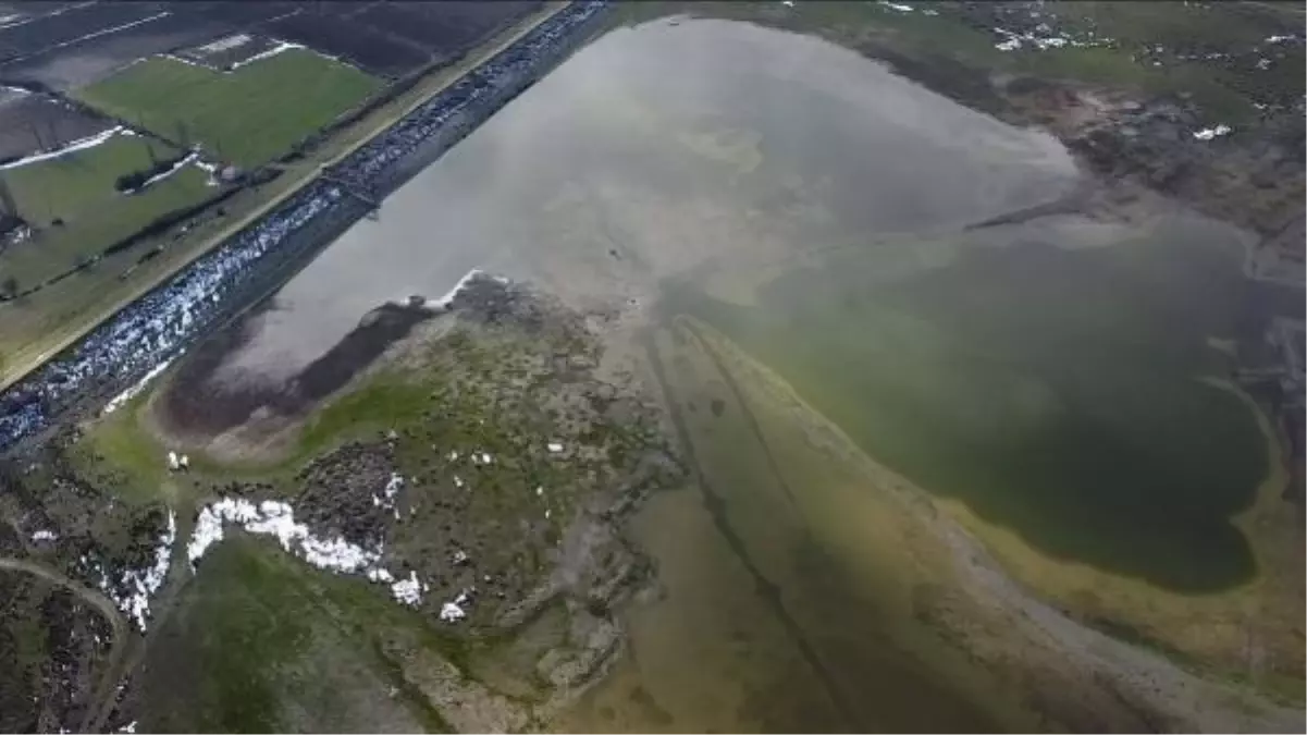 Çanakkale'deki Uzunhızırlı Göleti, Yağışlarla Birlikte Yeniden Su Tutuyor