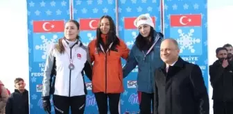 Yüksekova'da düzenlenen Türkiye Kayaklı Koşu Eleme Yarışması sona erdi