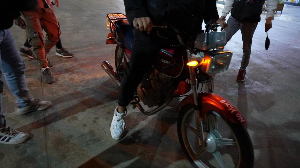 Edirne\'de Motosikletli Genç Sürücülere 69 Bin 460 Lira Ceza