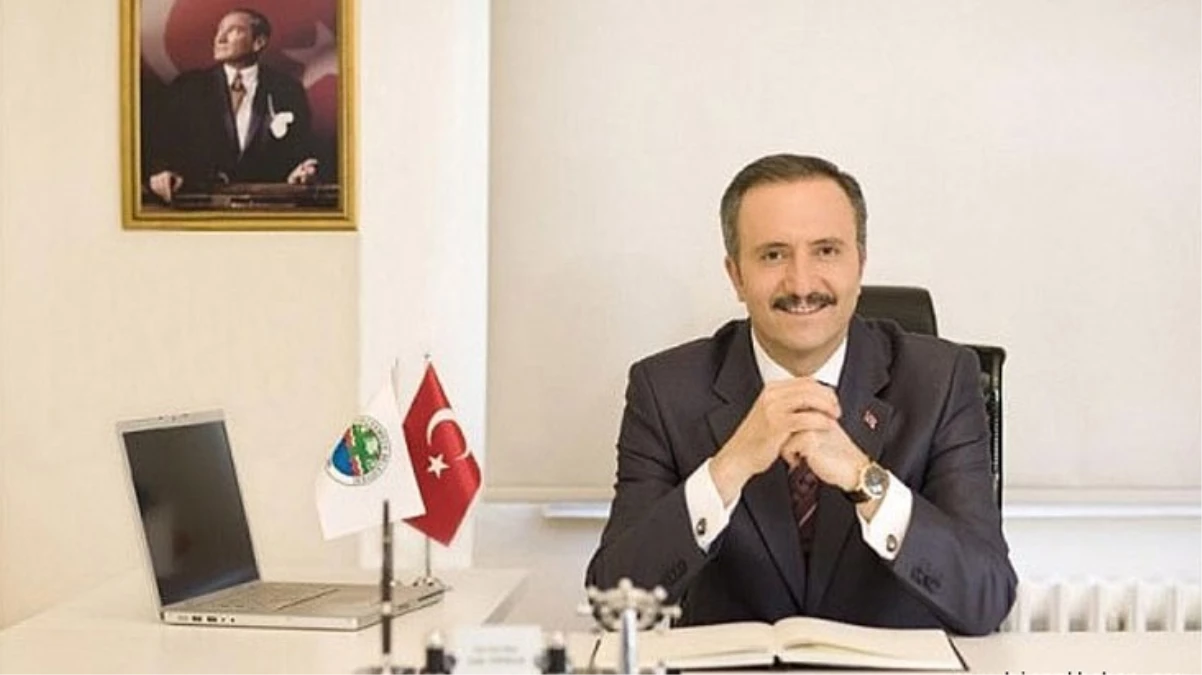 AK Parti Küçükçekmece Belediye Başkan Adayı Aziz Yeniay Oldu