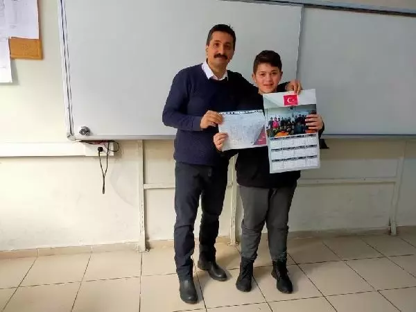 Karne aldığı gün annesiyle birlikte kazada hayatını kaybetti