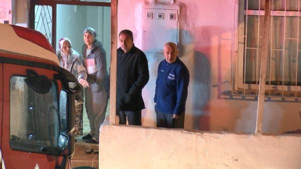 Beykoz\'da bir gecekonduda çıkan yangın söndürüldü