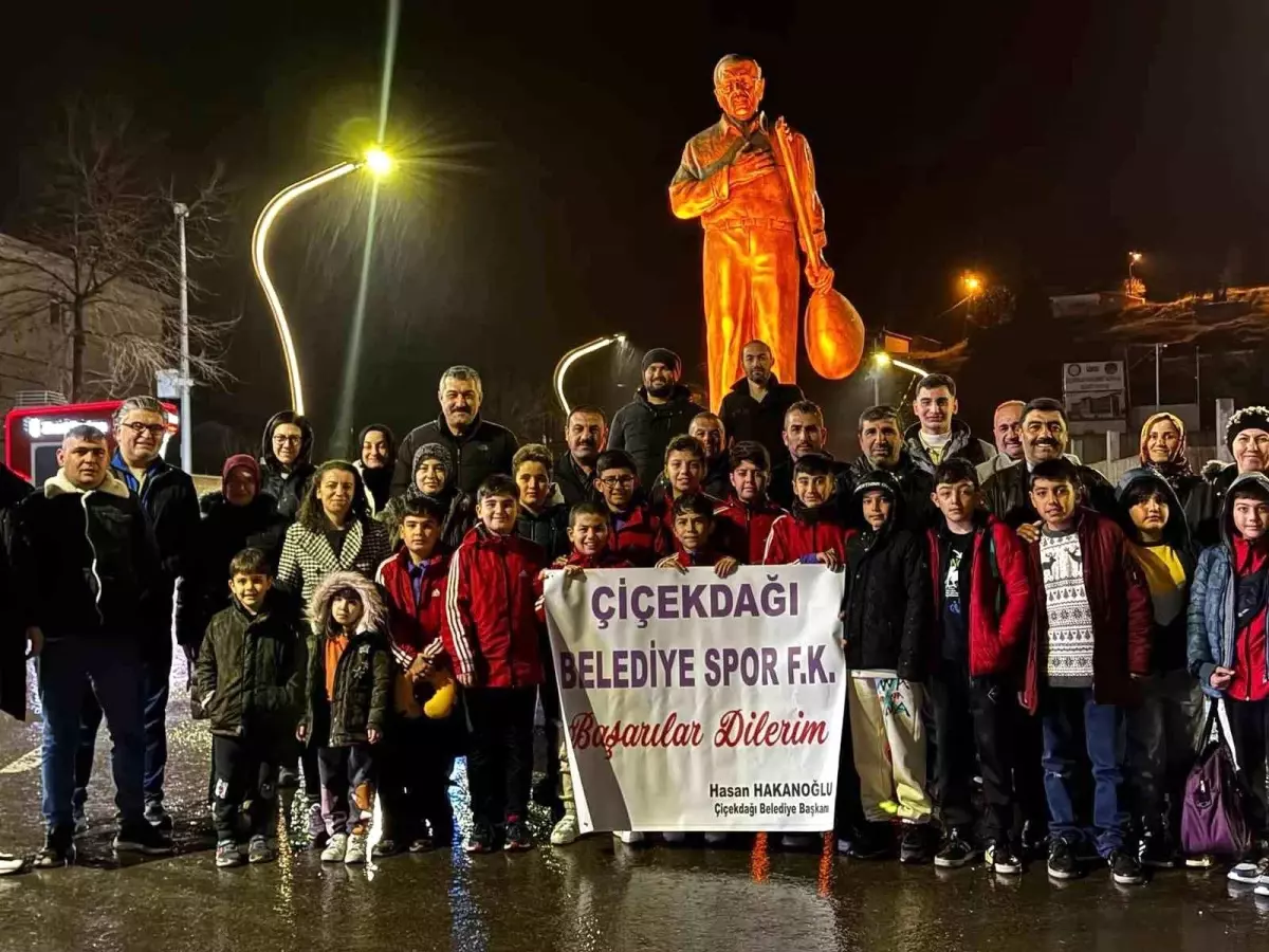 Çiçekdağı Belediyespor U-11 Takımı Antalya\'da düzenlenecek turnuvaya davet edildi