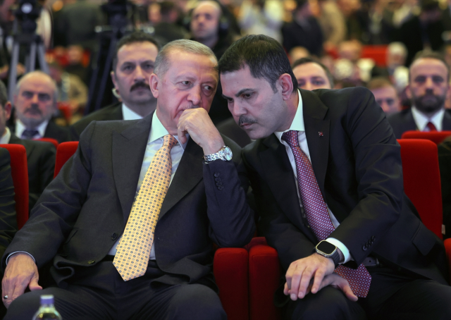 Cumhurbaşkanı Erdoğan, İstanbul'un ilçe belediye başkan adaylarını açıklıyor