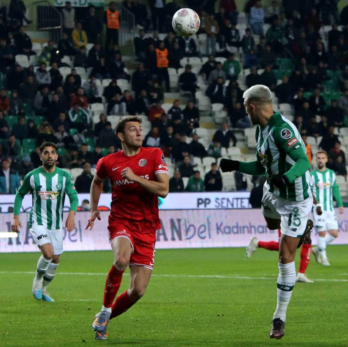 Konyaspor ile Antalyaspor Süper Lig\'de 26. kez karşılaşacak