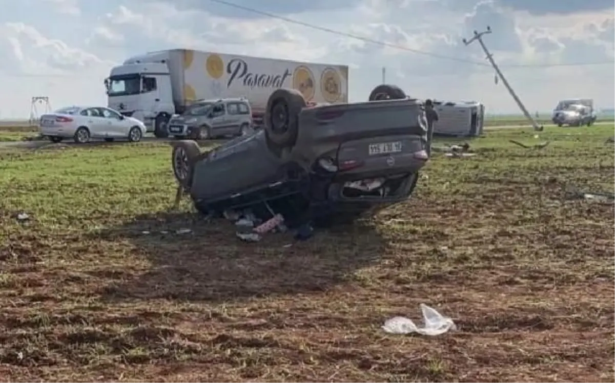 Muhtar adaylığı kavgası kaza ile sonuçlandı: 3 kişi kaza, 2 kişi kavga sonucu yaralandı