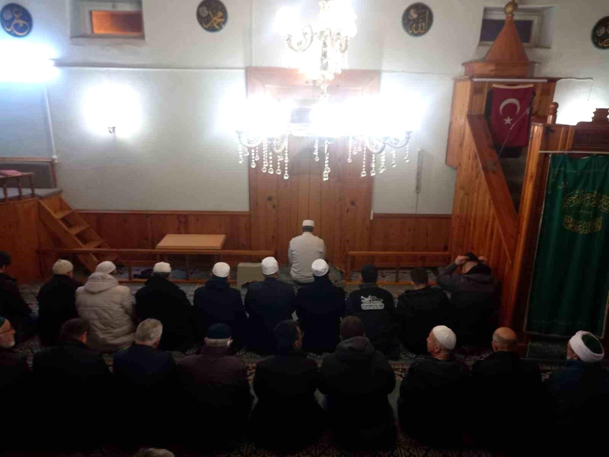 Muğla İl Müftülüğü ve Menteşe İlçe Müftülüğü Sabah Namazı Buluşması Gerçekleştirdi