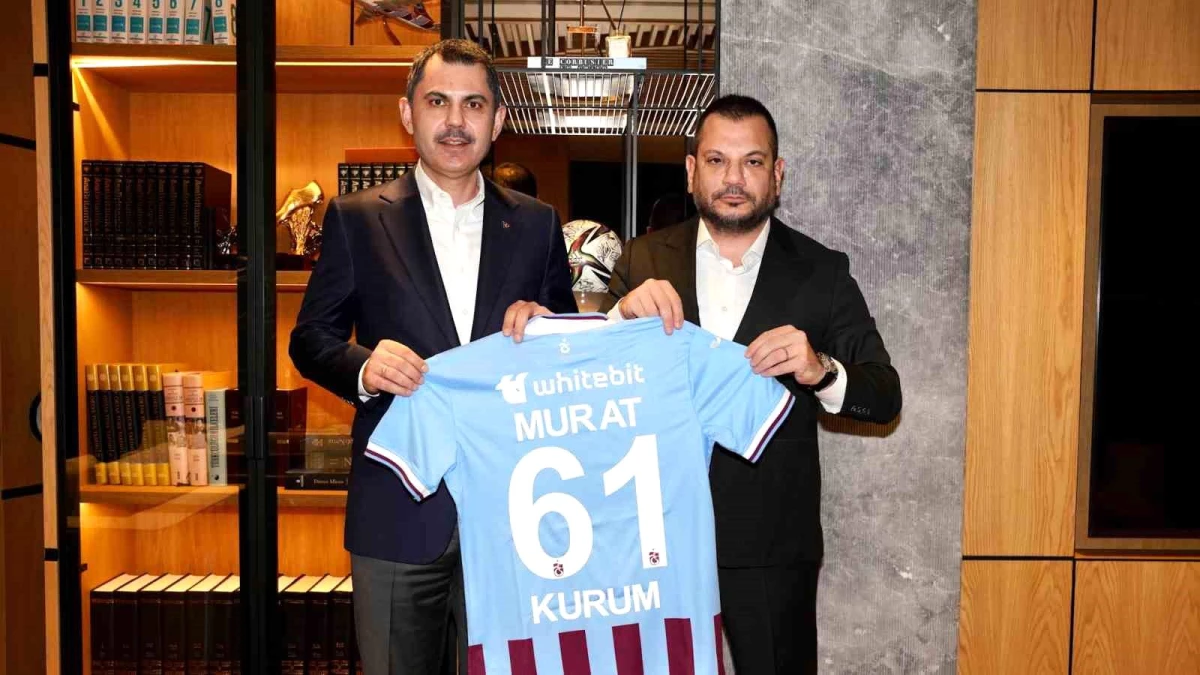 İstanbul Büyükşehir Belediye Başkanı Adayı Murat Kurum, Trabzonspor Başkanı Ertuğrul Doğan\'ı Ziyaret Etti