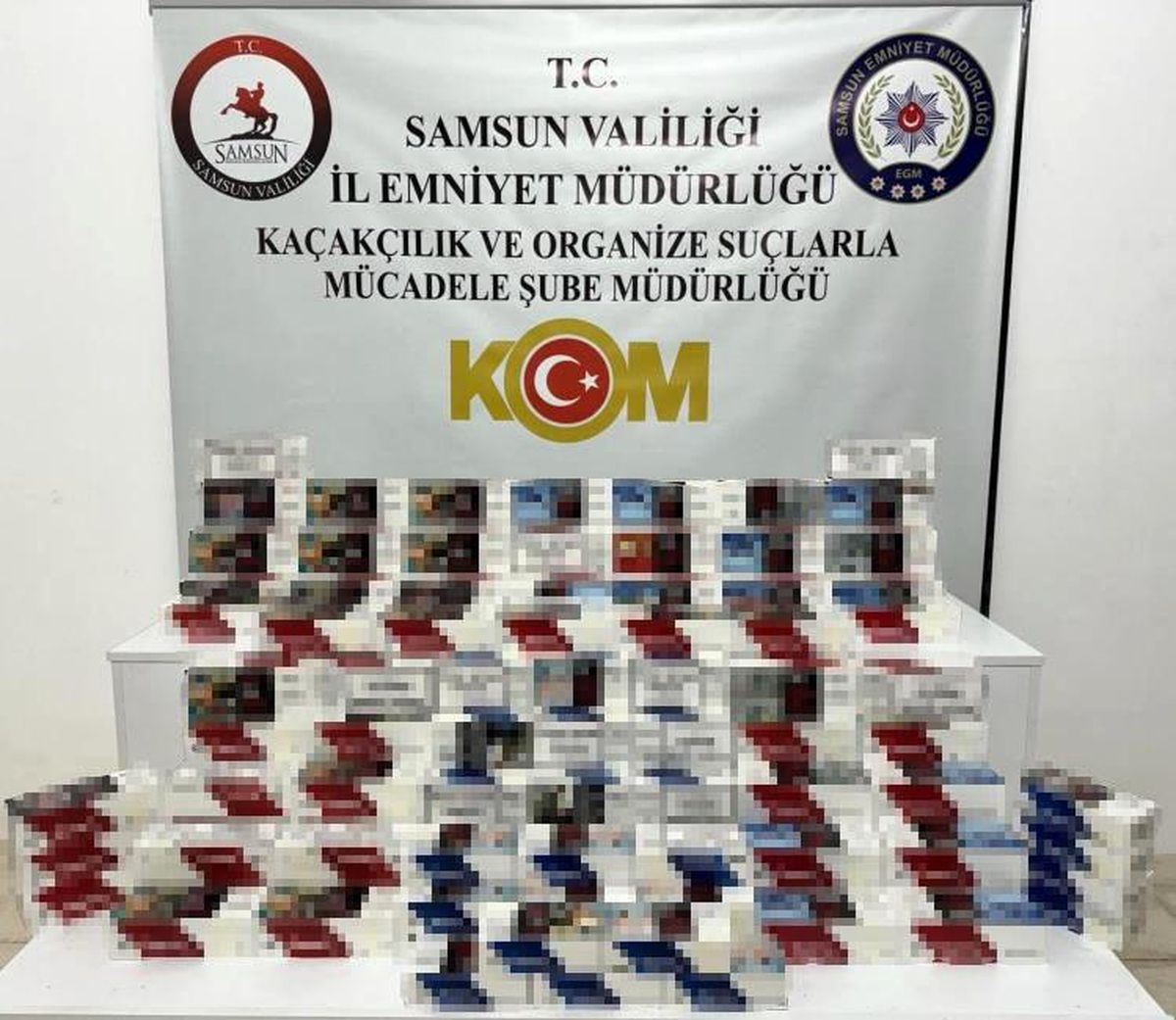 Samsun\'da Gümrük Kaçağı Ürünler ve Etil Alkol Ele Geçirildi