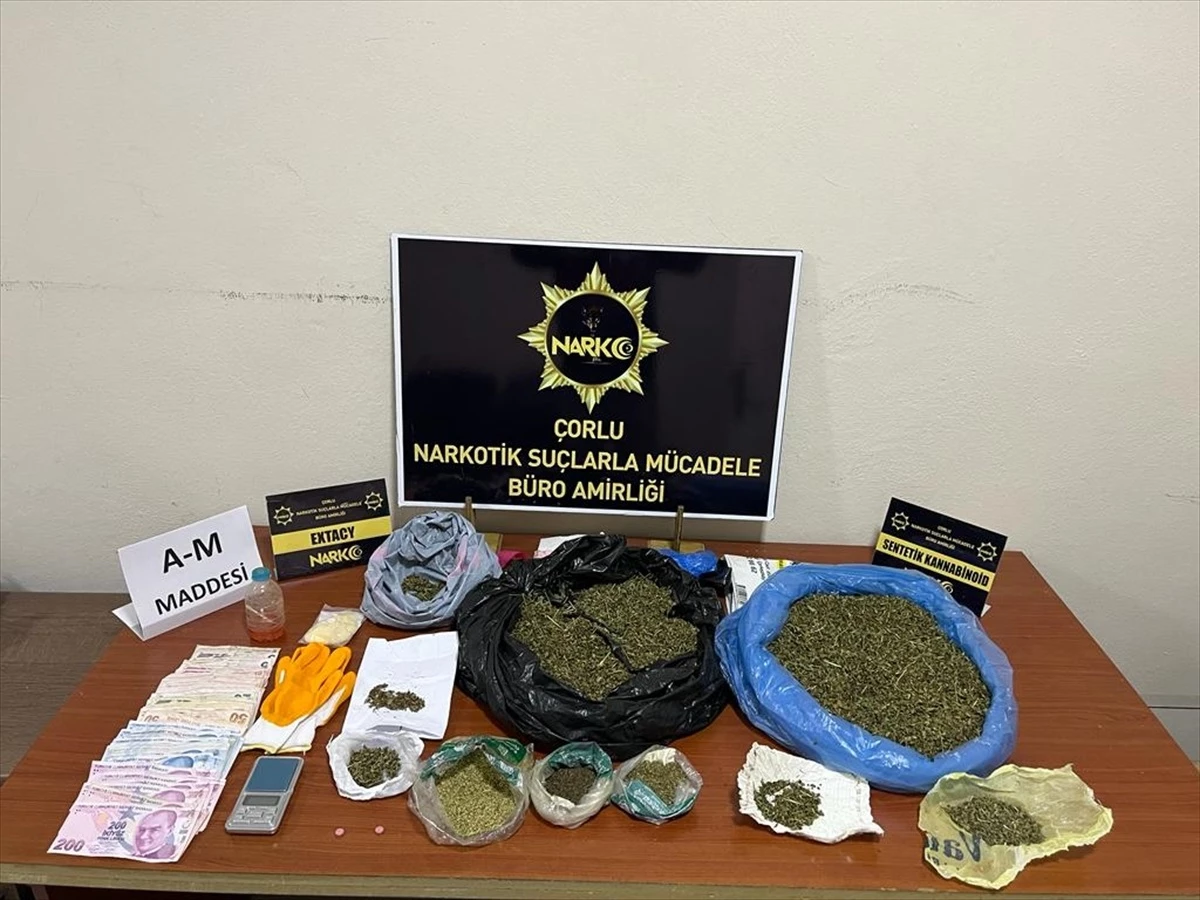 Tekirdağ\'da Uyuşturucu Ticareti Yapan 14 Şüpheli Gözaltına Alındı
