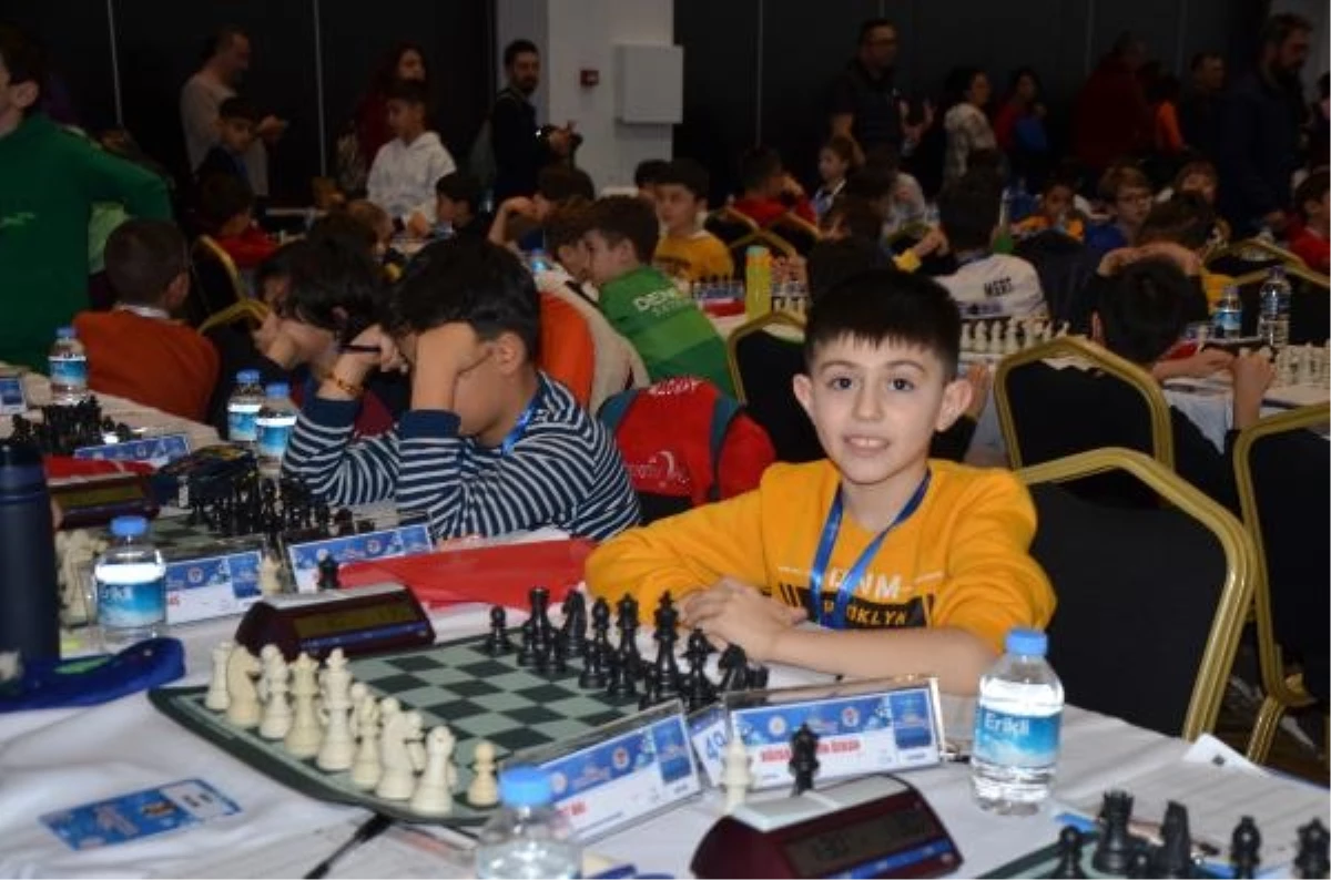 2024 Türkiye Küçükler ve Yıldızlar Satranç Şampiyonası Antalya\'da Başladı