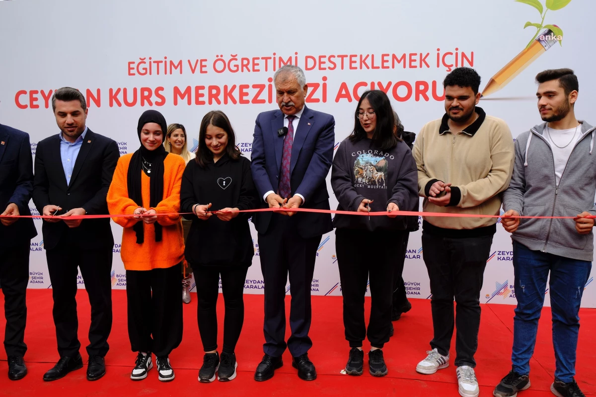 Adana\'da 3 Bin Öğrenci Ücretsiz Kurs Merkezlerinde Hazırlanıyor