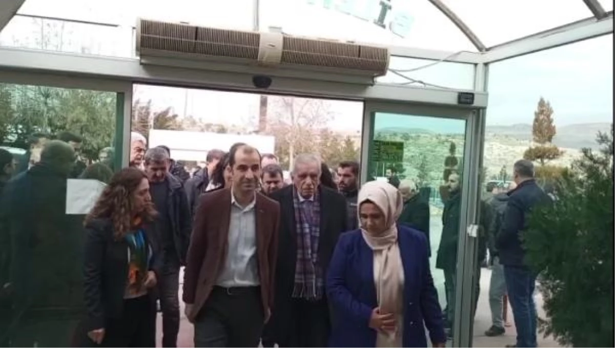 Ahmet Türk, DEM Parti\'nin Mardin Büyükşehir Belediye Başkan adayı oldu