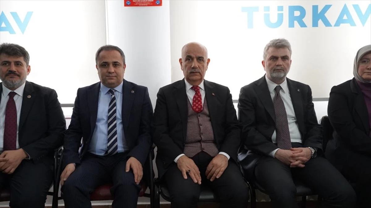 AK Parti Kahramanmaraş Büyükşehir Belediye Başkan Adayı Fırat Görgel, seçim çalışmalarına başladı